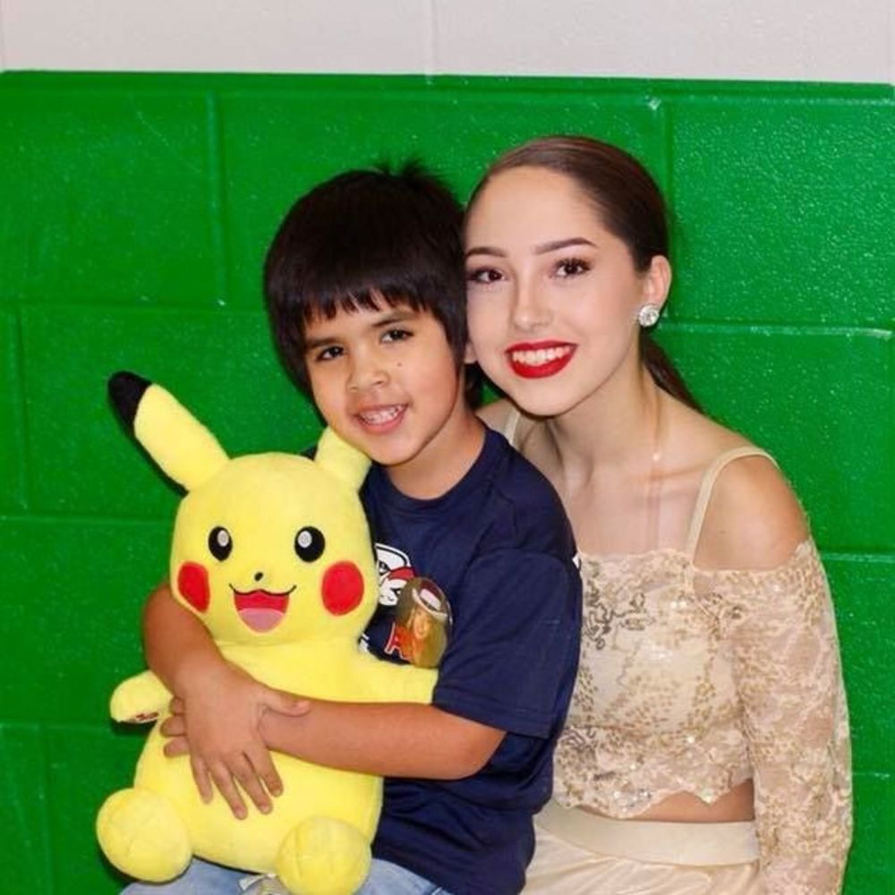 Meet your Posher, Taylor